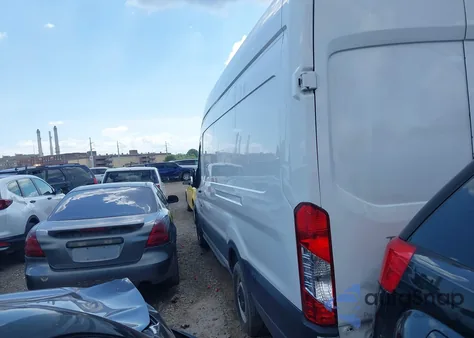 2023 Ford Transit T-350 z USA, uszkodzony, nr VIN 1FTBW3X87PKA71943